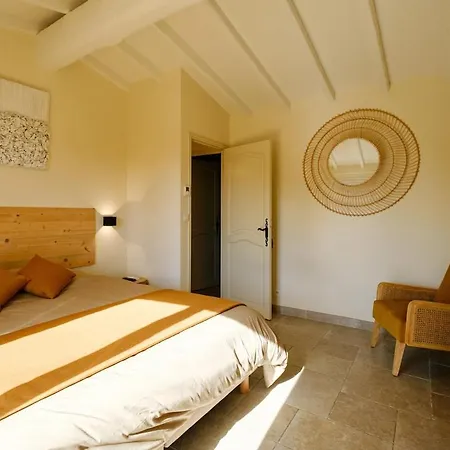 빌라 Des Cigales Vue Avec Piscine/proche 그리모