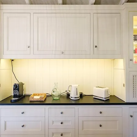 Des Cigales Vue Avec Piscine/proche 빌라 *