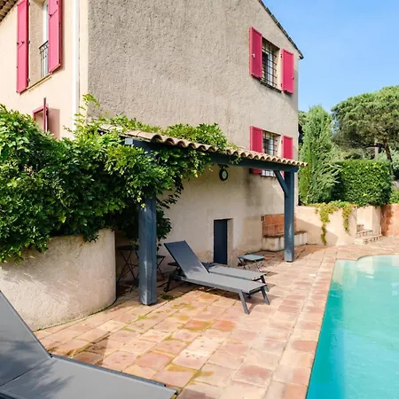فيلة Des Cigales Vue Avec Piscine/proche